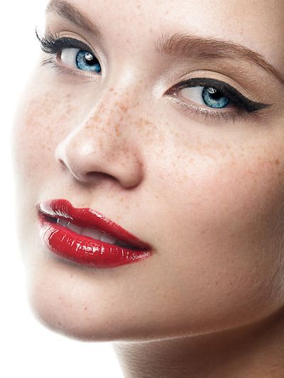 freckles-red-lips.jpg